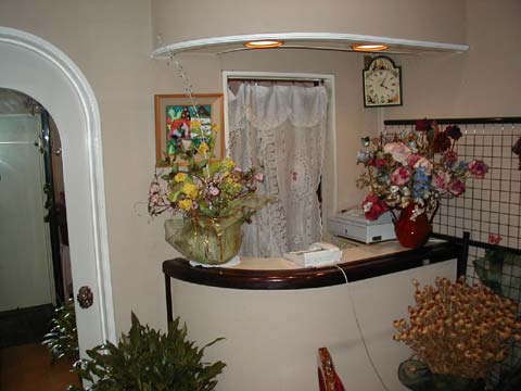 photo1